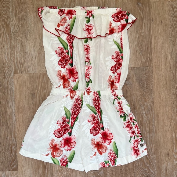 Favant Women's Hawaiian Floral Romper - Picture 2 of 3